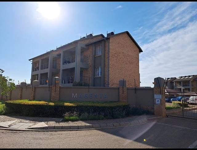 2 BEDROOM APARTMENT FOR SALE IN STONERIDGE